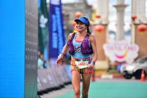 BIB: 5030
                            <button type="button" onclick="openModal(21796261)" class="btn btn-primary btn-sm float-right btn-popup" data-toggle="modal" data-target=".modal-high-quality">
                        <i class="fas fa-shopping-cart"></i> Add to Cart
                    </button>
                                            <button type="button" onclick="isThisMe(21796261, true)" class="btn btn-success btn-sm float-right btn-popup btn-isme hidden" data-toggle="tooltip" data-placement="bottom" title="นี่คือรูปของคุณใช่ไหม คลิกที่นี่เพื่อเอาเข้าอัลบั้ม">
                        <i class="fas fa-plus"></i> Add to album
                    </button>
                    <button type="button" onclick="isThisMe(21796261, false)" class="btn btn-warning btn-sm float-right btn-popup btn-isnotme hidden">
                        <i class="fas fa-ban"></i> Remove from album
                    </button>